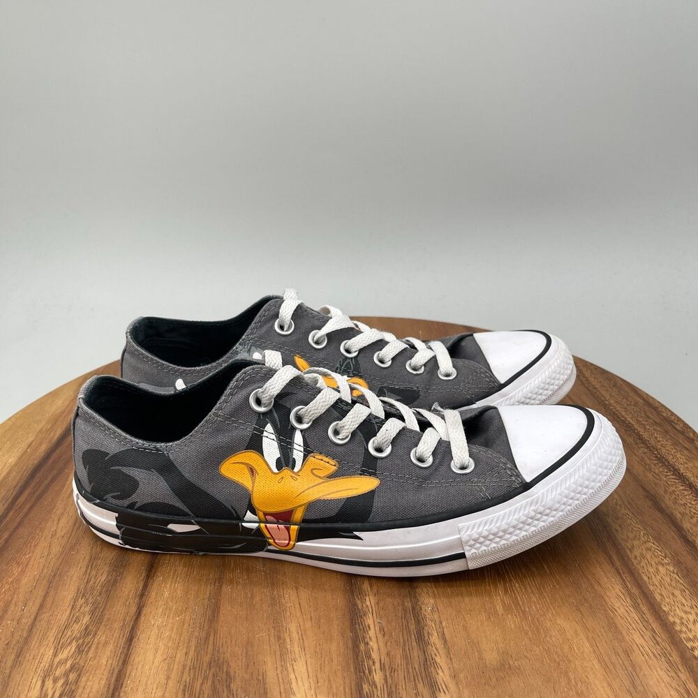 Converse Looney Tunes Chuck Taylor All Star Ox Shoes Womens Size 9 Bugs Daffy